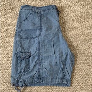 Women’s Jean Cargo Shorts